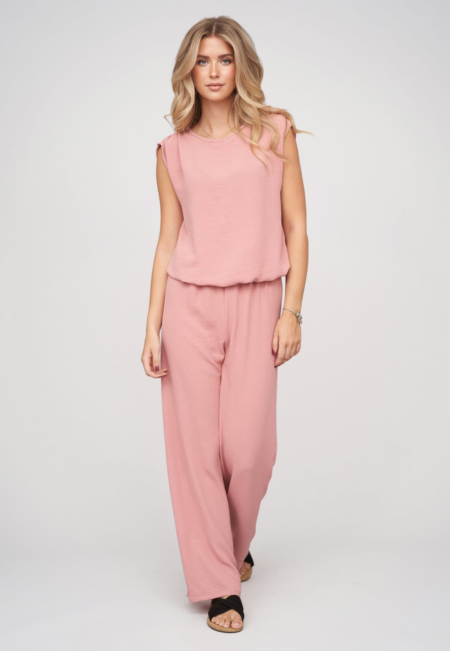 Cloud5ive Set Top with Pants