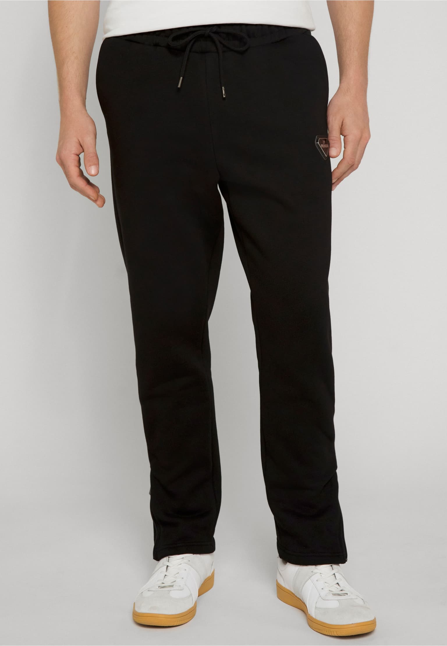 2Y Premium Nox Slim Fit Sweatpants