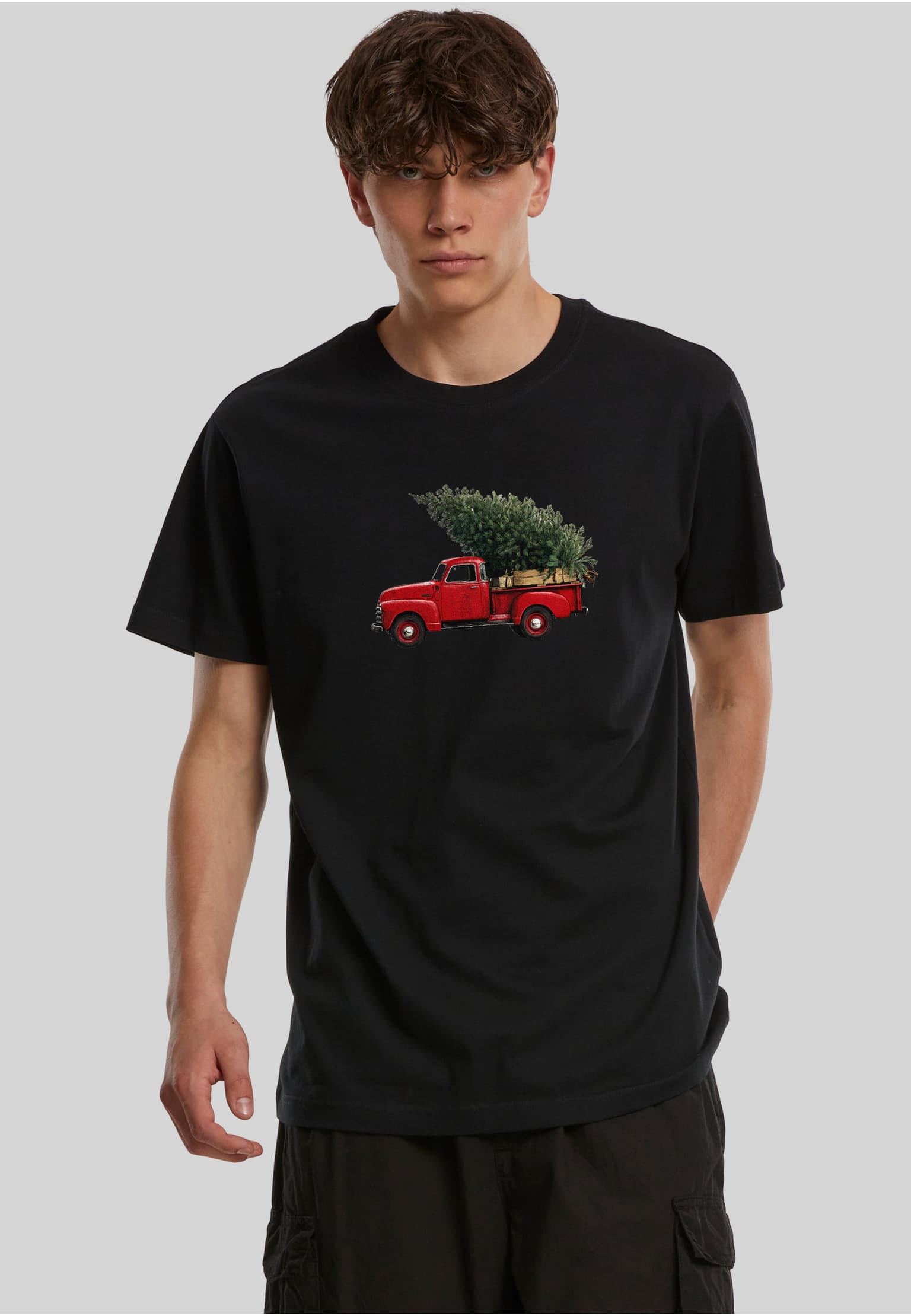 Mister Tee Christmas Tree Pickup