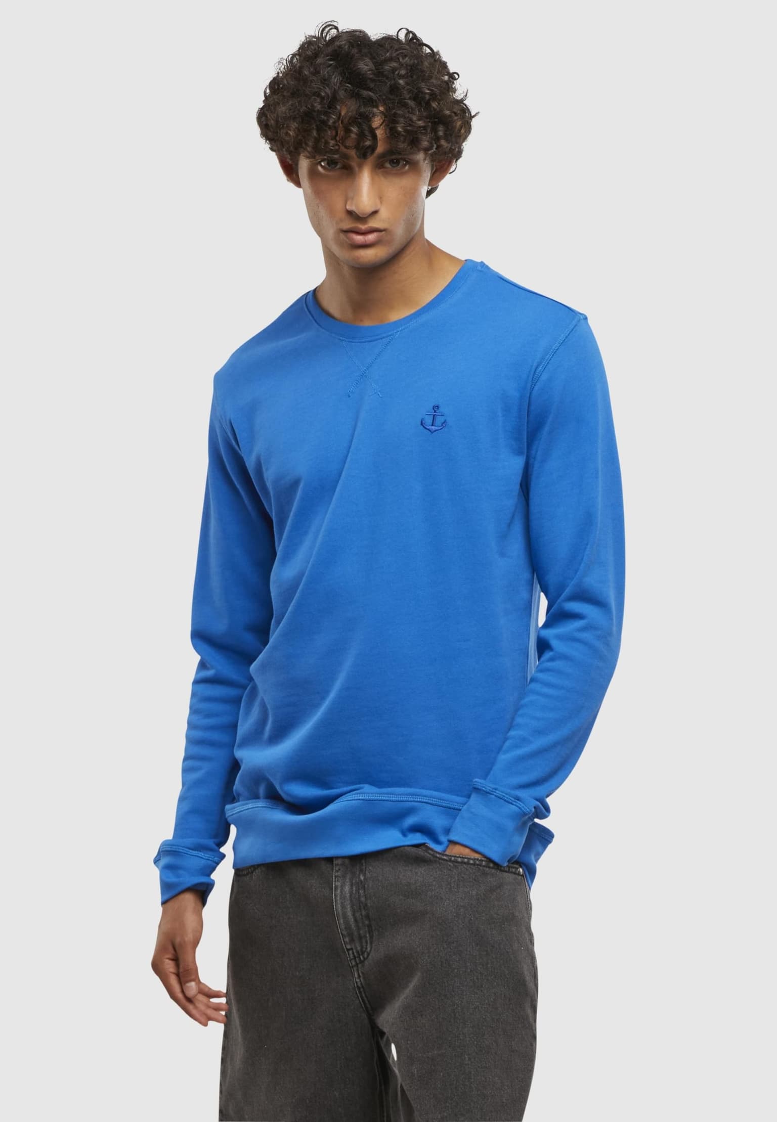 Mister Tee Anchor Sign EMB Light Crew Sweatshirt