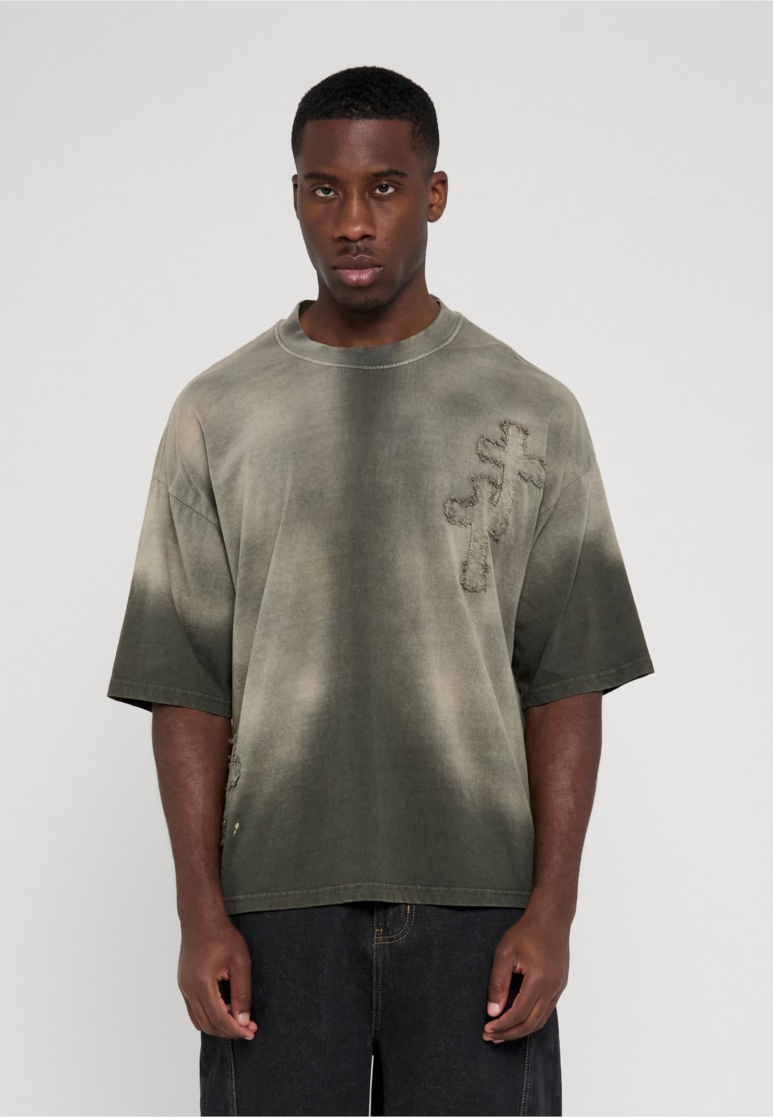 Favela Cross Patches T-Shirt