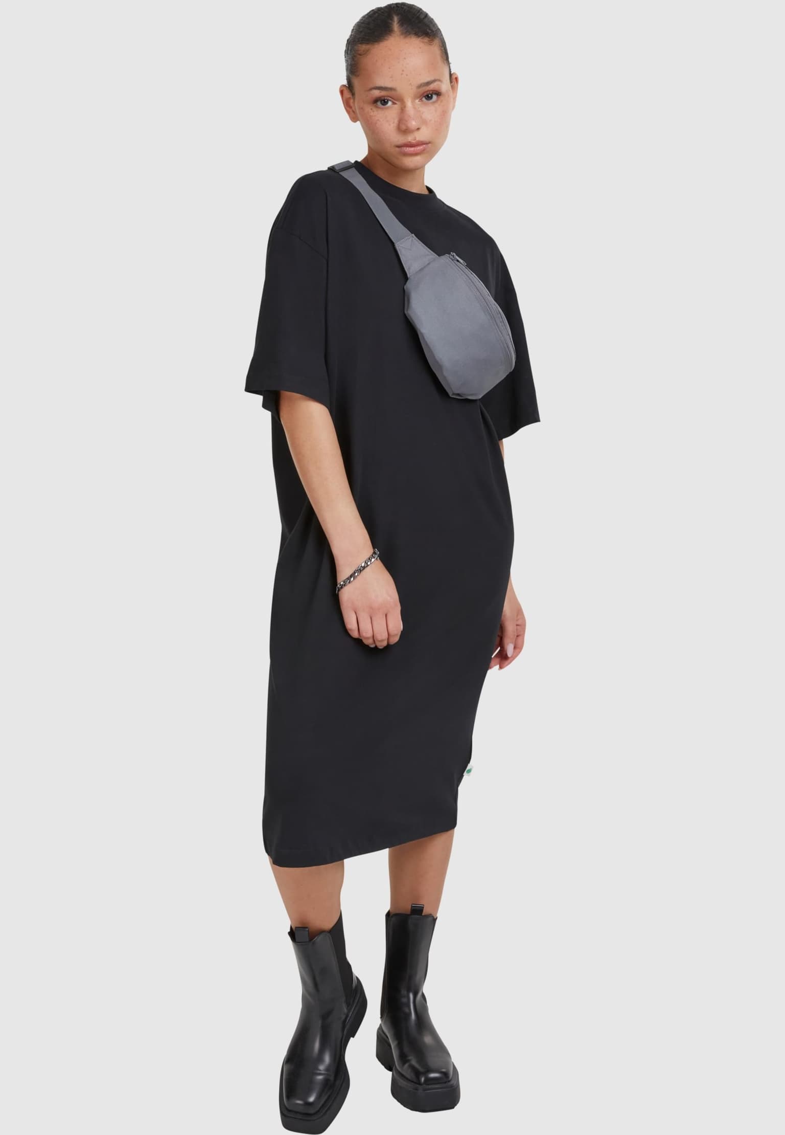 Urban Classics Ladies Essentials Long Oversized Tee Dress