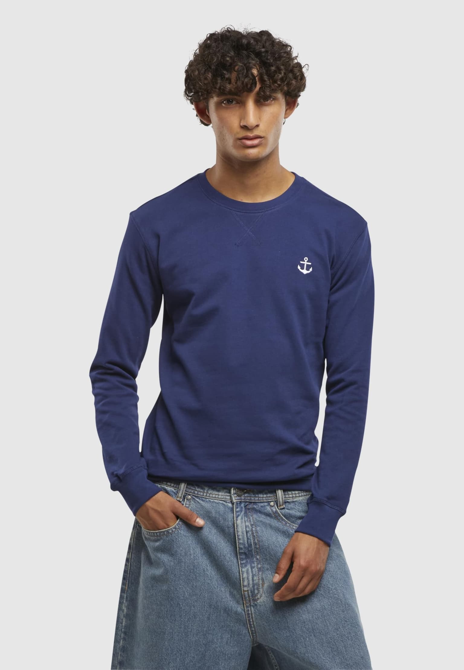 Mister Tee Anchor Sign EMB Light Crew Sweatshirt